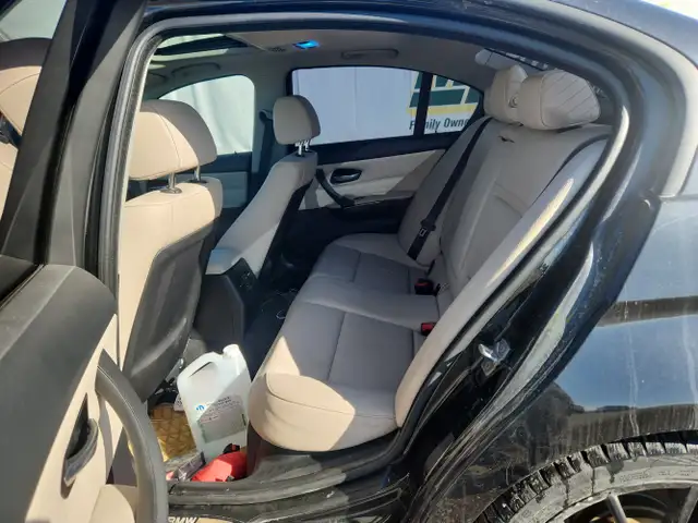 2010 BMW 328 - Photo 14