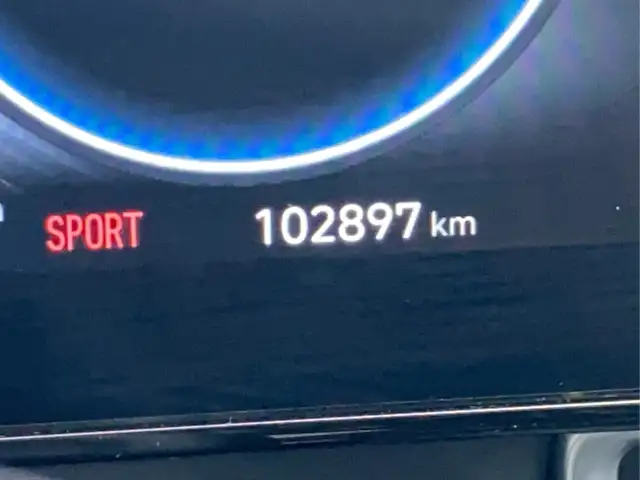 2023 Hyundai ELANTRA - Photo 23