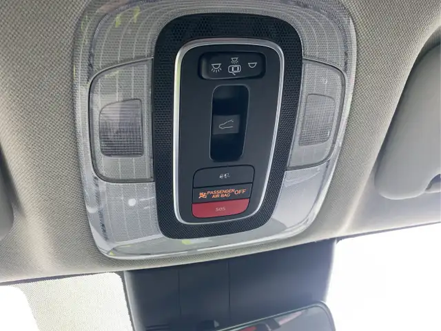 2023 Hyundai ELANTRA - Photo 27