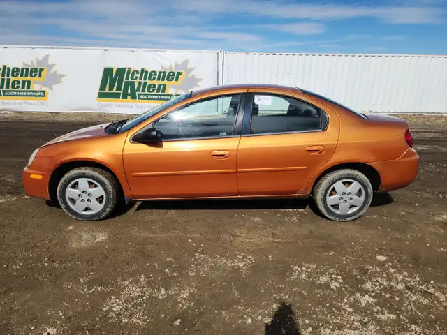 2005 Dodge Neon - Photo 5