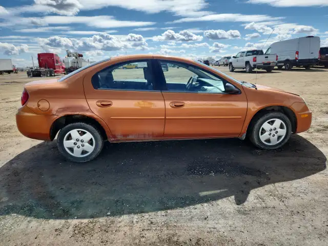 2005 Dodge Neon - Photo 7