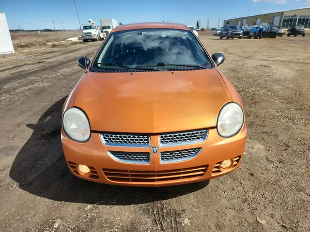 2005 Dodge Neon - Photo 8