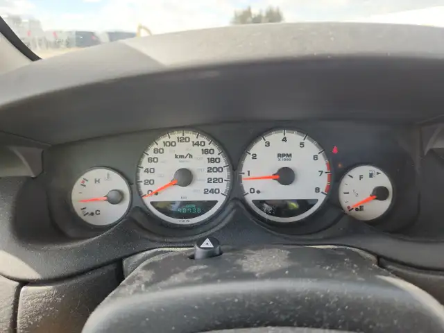 2005 Dodge Neon - Photo 19