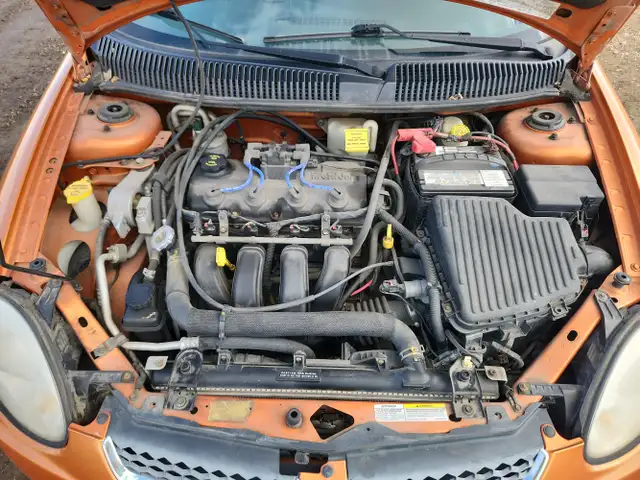 2005 Dodge Neon - Photo 25