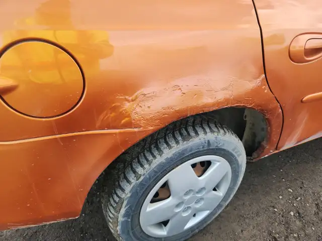 2005 Dodge Neon - Photo 38