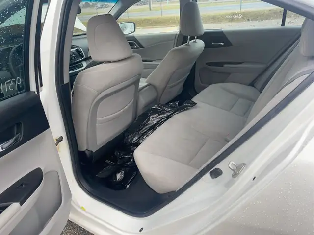 2014 Honda Accord - Photo 14