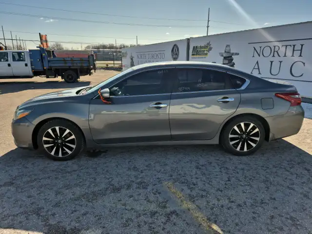 2018 Nissan Altima - Photo 8