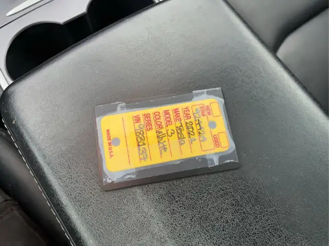 2021 Tesla Model 3 - Photo 20