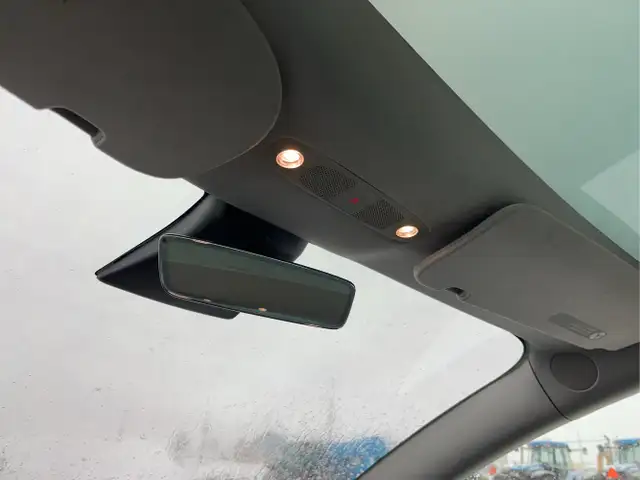 2021 Tesla Model 3 - Photo 23