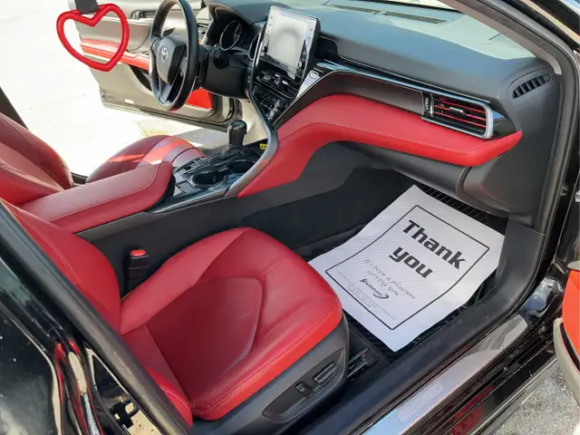 2023 Toyota Camry Hybrid - Photo 29