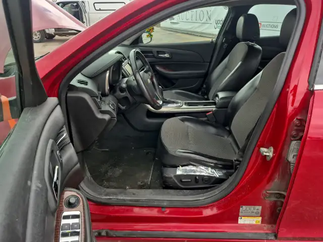 2013 Chevrolet Malibu - Photo 10