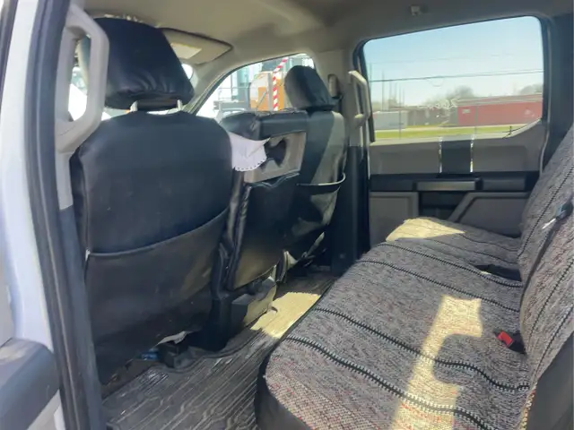 2022 Ford F-350 Super Duty - Photo 14