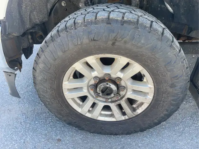 2022 Ford F-350 Super Duty - Photo 23