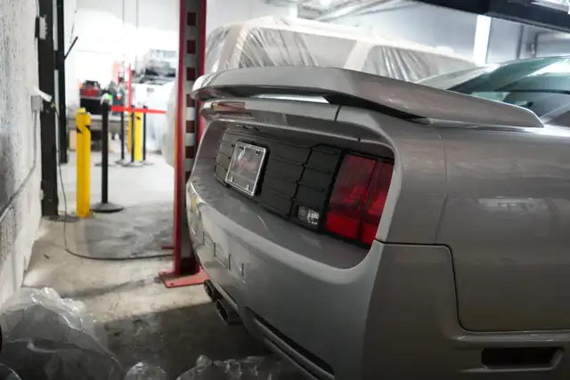2006 Ford Mustang GT Saleen - Photo 3
