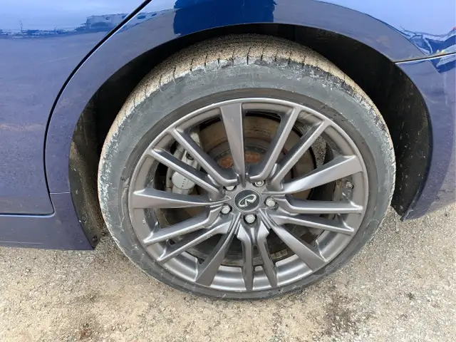 2016 INFINITI Q50 - Photo 17