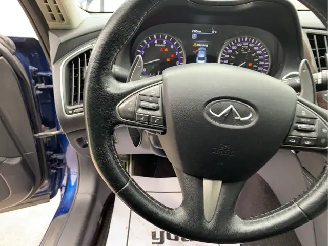 2016 INFINITI Q50 - Photo 23