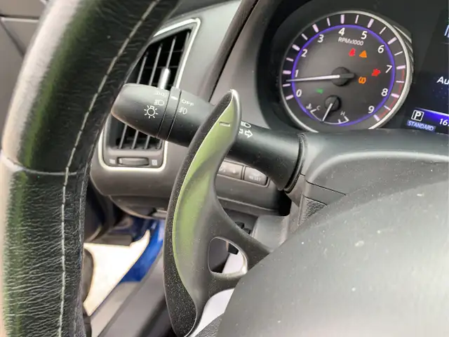 2016 INFINITI Q50 - Photo 26