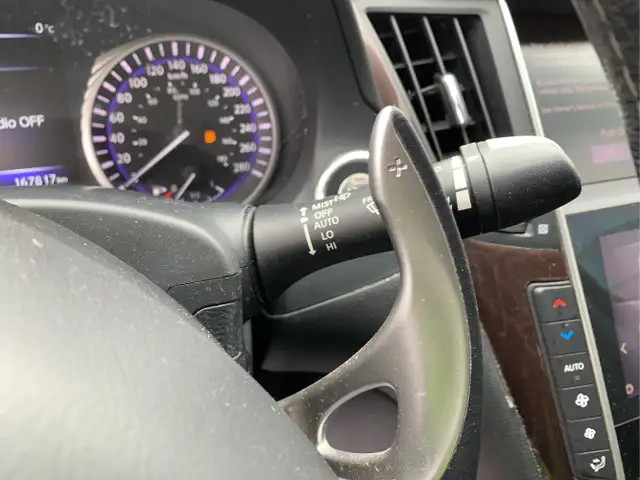 2016 INFINITI Q50 - Photo 27