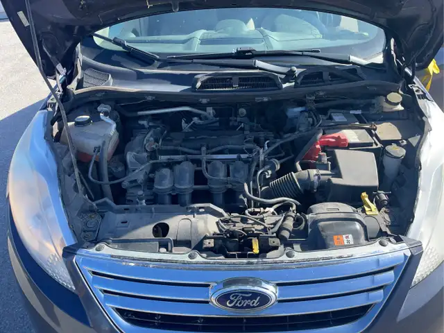 2013 Ford Fiesta - Photo 9