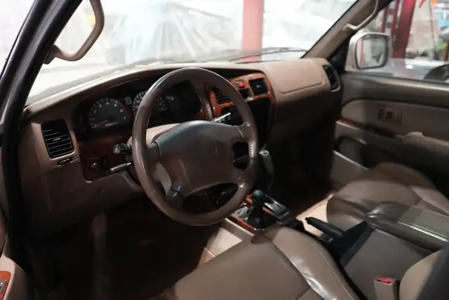 2000 Toyota 4Runner - Photo 3