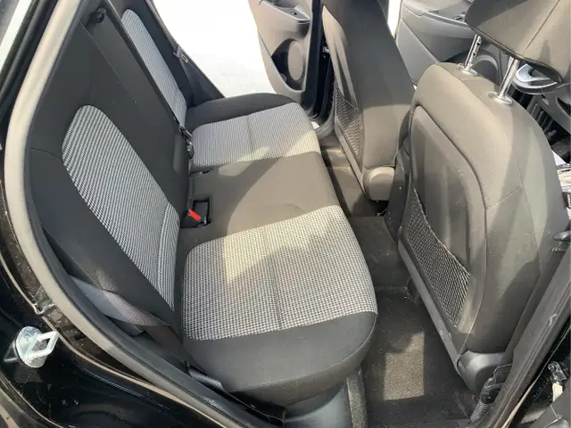 2021 Hyundai KONA - Photo 20