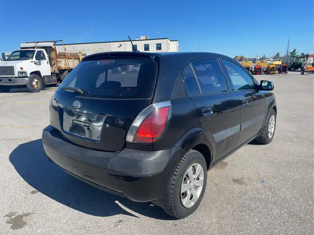 2009 Kia Rio5 - Photo 5