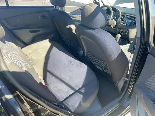 2009 Kia Rio5 - Photo 19