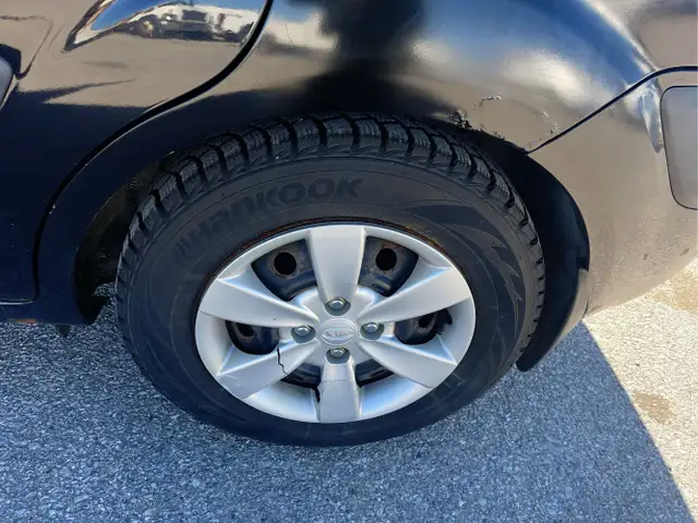 2009 Kia Rio5 - Photo 23