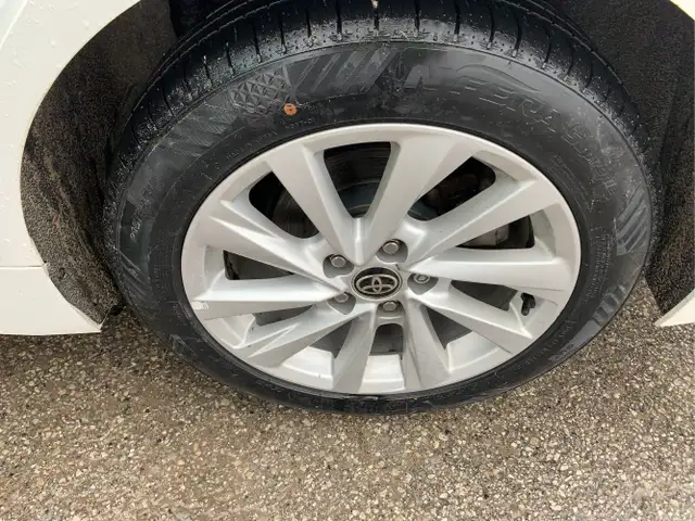 2021 Toyota Camry - Photo 17