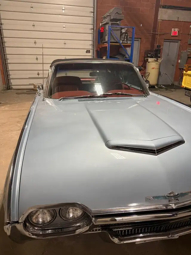 1963 Ford Thunderbird - Photo 4