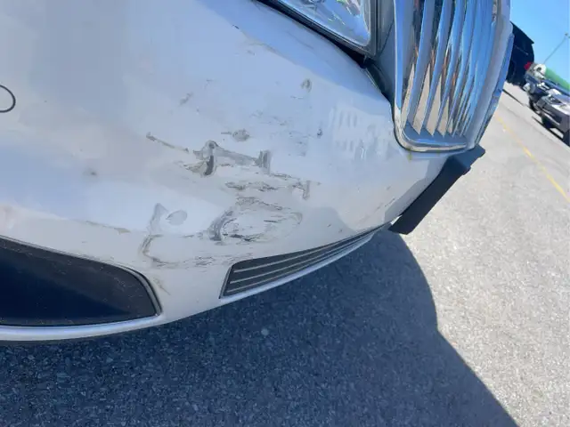 2011 Lincoln MKS - Photo 25