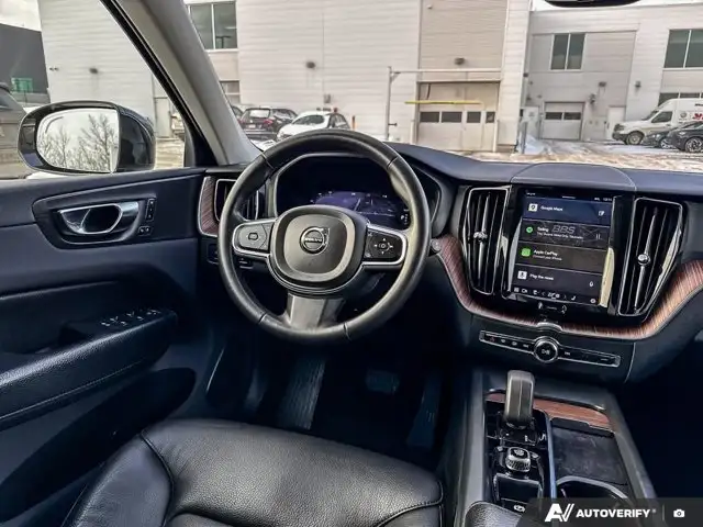 2022 Volvo XC60 Recharge Inscription Expression | HEATED SEATS - Photo 10