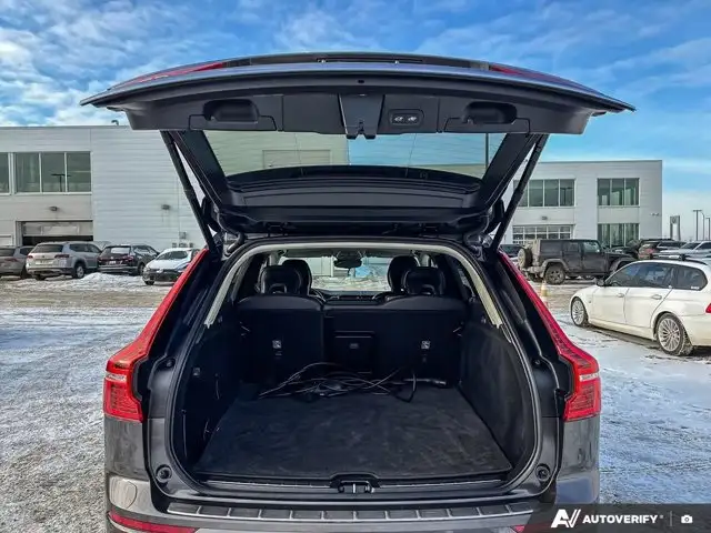 2022 Volvo XC60 Recharge Inscription Expression | HEATED SEATS - Photo 20
