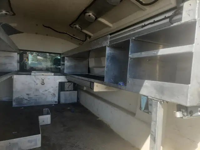 2018 Ford F-350 Super Duty - Photo 24