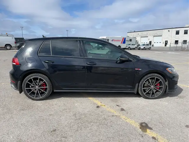 2021 Volkswagen Golf GTI - Photo 8
