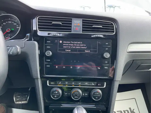 2021 Volkswagen Golf GTI - Photo 16