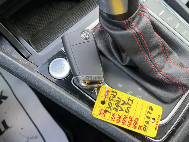 2021 Volkswagen Golf GTI - Photo 19