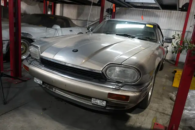 1995 Jaguar XJSC Convertible