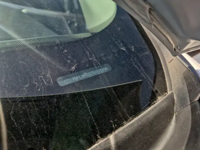 2025 Hyundai ELANTRA - Photo 15