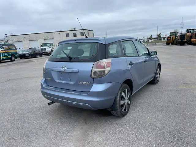 2006 Toyota Matrix - Photo 5