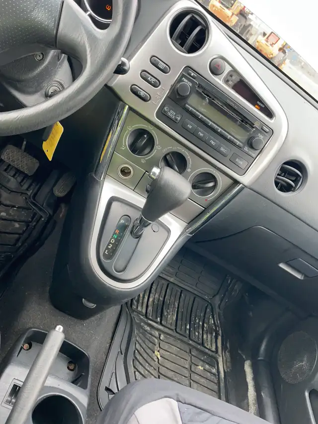 2006 Toyota Matrix - Photo 12