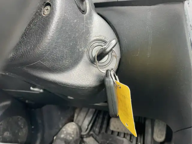 2006 Toyota Matrix - Photo 13