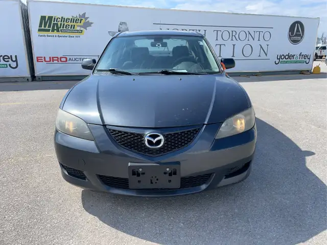2006 Mazda Mazda3 - Photo 2