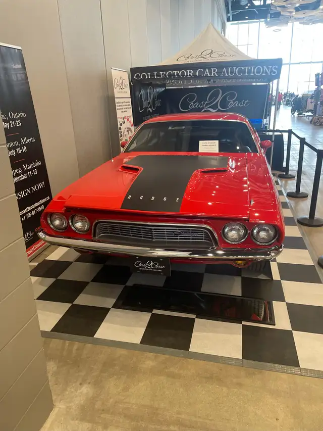 1974 Dodge Challenger - Photo 2