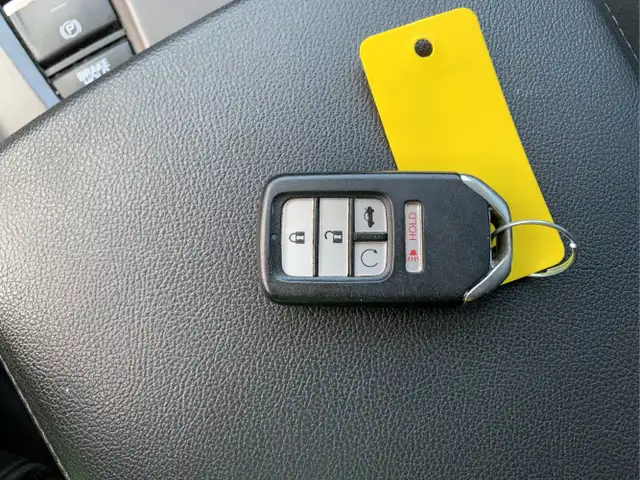 2019 Honda Accord Hybrid - Photo 13