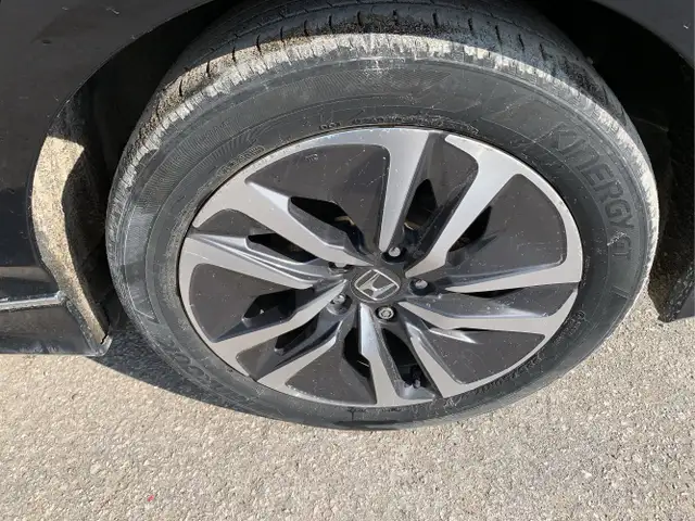 2019 Honda Accord Hybrid - Photo 17