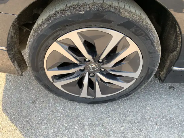 2019 Honda Accord Hybrid - Photo 18