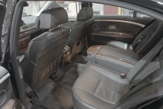 2006 BMW 7 Series - Photo 5