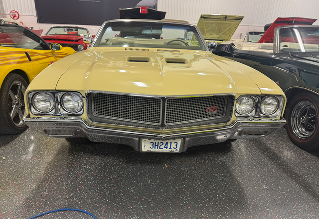 1970 Buick GS 455 Convertible - Photo 2
