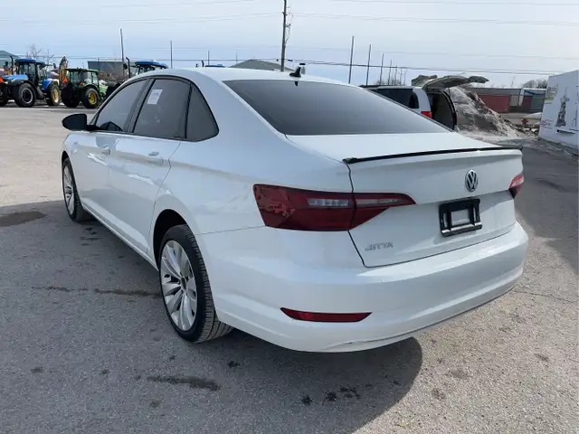 2021 Volkswagen Jetta - Photo 7